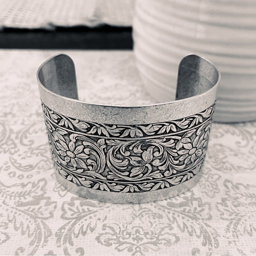 Cuff Bracelet Silver Boho Vintage Antique Handmade Floral Flower gypsy bohemian